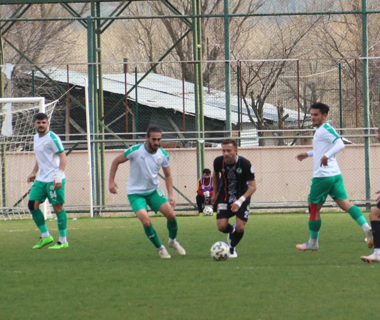 2. Lig: Sivas Belediyespor: 7 - Mamak FK: 1