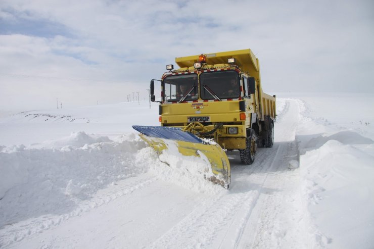 Sivas’ta yollar 5 bin 224 defa ulaşıma kapandı