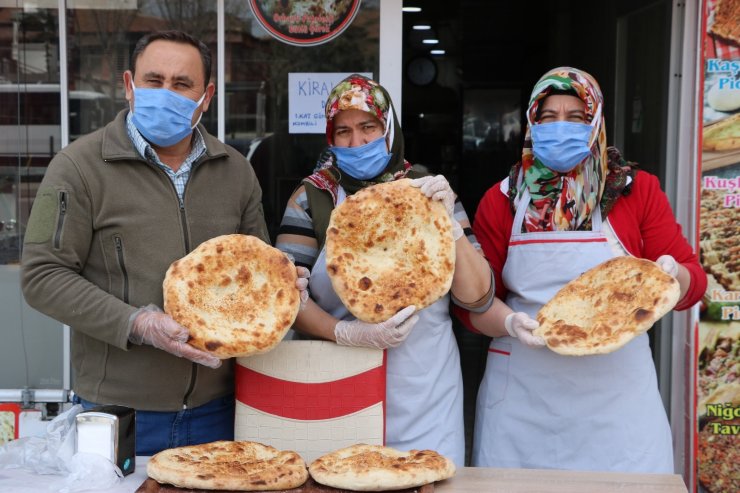 Ramazan’da tok tutan köy çöreği