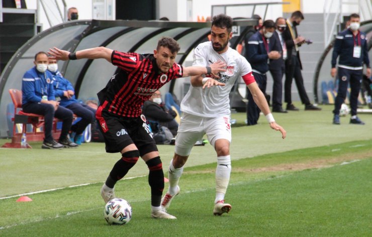 Süper Lig: Gençlerbirliği: 2 - Sivasspor: 3 (Maç sonucu)