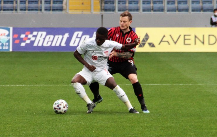 Süper Lig: Gençlerbirliği: 2 - Sivasspor: 3 (Maç sonucu)