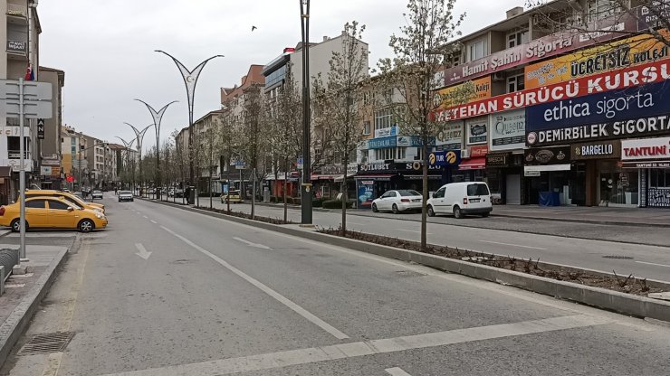 Kırşehir’de cadde ve sokaklar boşaldı