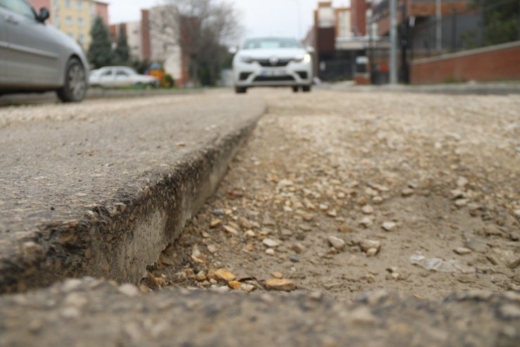 Araç sürücülerine tuzak gibi yol