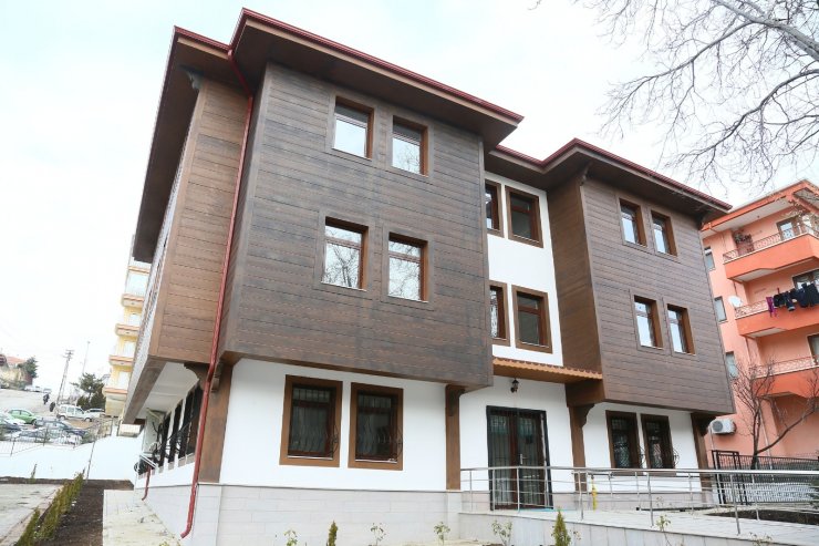 Keçiören’e 10 yeni mahalle konağı