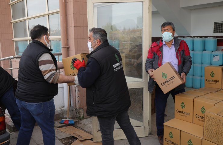 Çankaya’dan Ramazan’da esnafla dayanışma