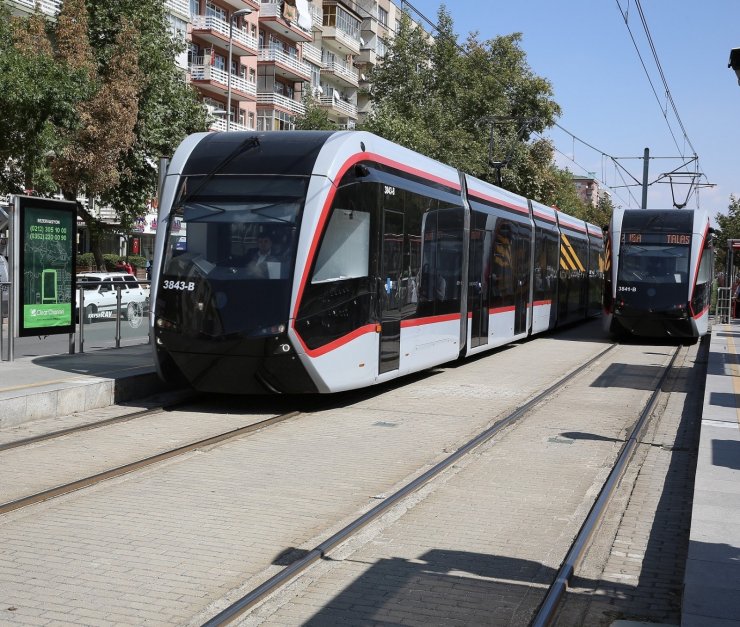 Ulaşım A.Ş. tramvay hatlarının hizmet kalitesi tescillendi