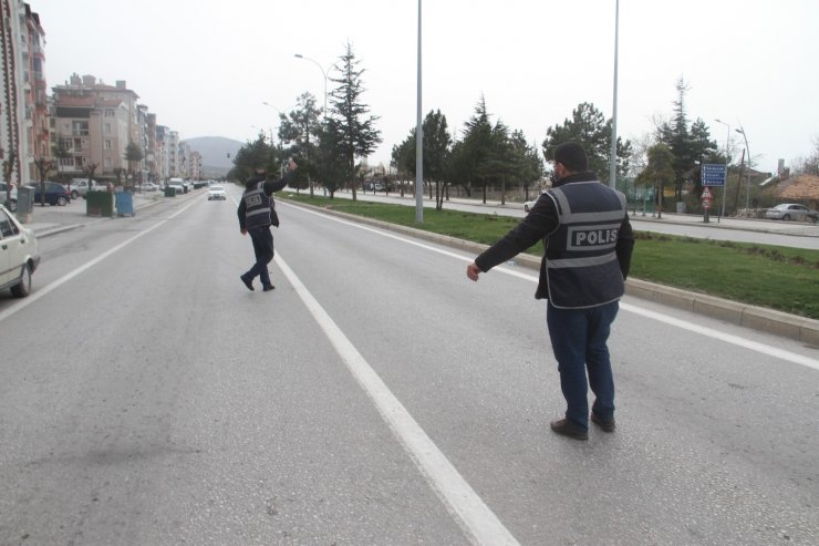 Karantinada olması gereken sürücü polis kontrolünde yakalandı