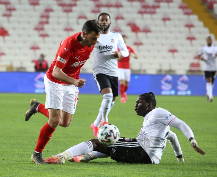 Süper Lig: D.G. Sivasspor : 0 Beşiktaş: 0 (Maç sonucu)