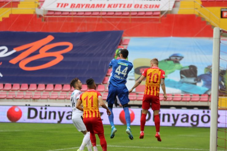 Süper Lig: Hes Kablo Kayserispor: 0 - Gençlerbirliği: 0 (Maç devam ediyor)