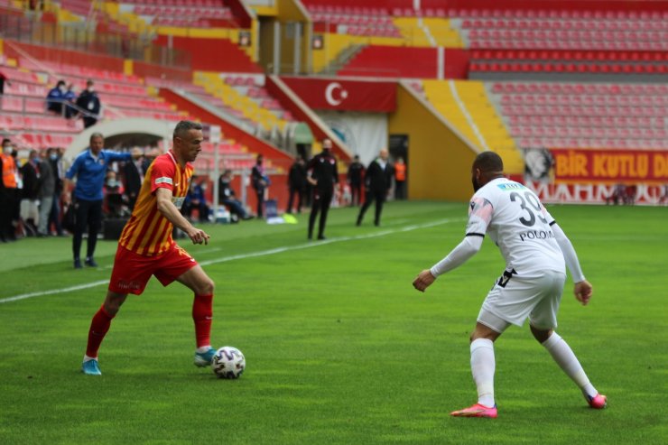 Süper Lig: Hes Kablo Kayserispor: 0 - Gençlerbirliği: 0 (Maç devam ediyor)