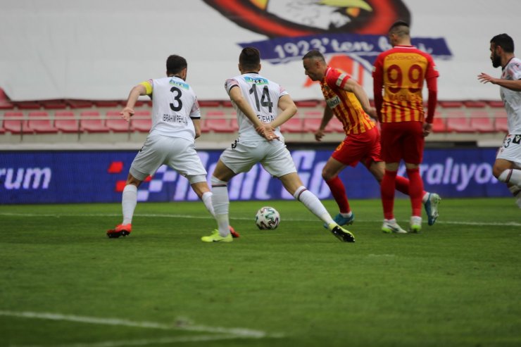 Süper Lig: Hes Kablo Kayserispor: 2 - Gençlerbirliği SK: 2 (Maç sonucu)