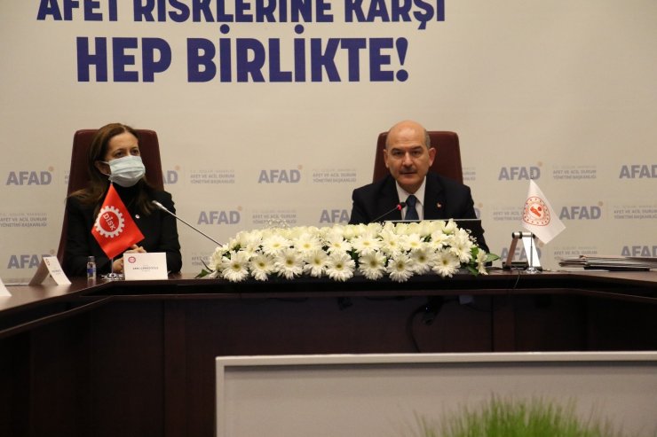 AFAD ile DİSK arasında “Afet Eğitim İşbirliği Protokolü” imzalandı