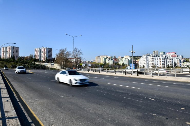 Köprülerde derz yenileme çalışmaları devam ediyor