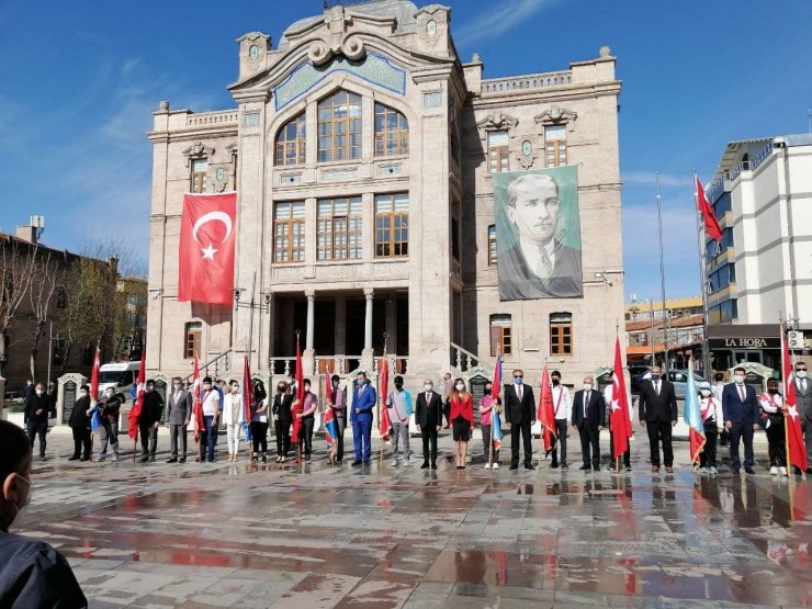 Aksaray’da pandemi gölgesinde 23 Nisan töreni