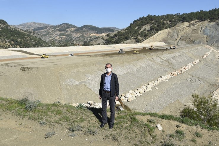 DSİ Adıyaman’da yaptığı yatırımlarla toprakları su ile buluşturmaya devam ediyor