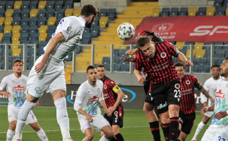 Süper Lig: Gençlerbirliği: 1 - Ç. Rizespor: 0 (İlk yarı)