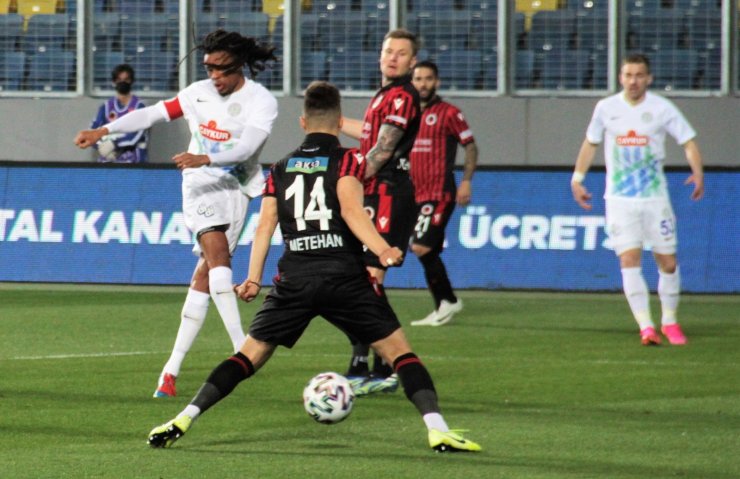 Süper Lig: Gençlerbirliği: 1 - Ç. Rizespor: 0 (İlk yarı)