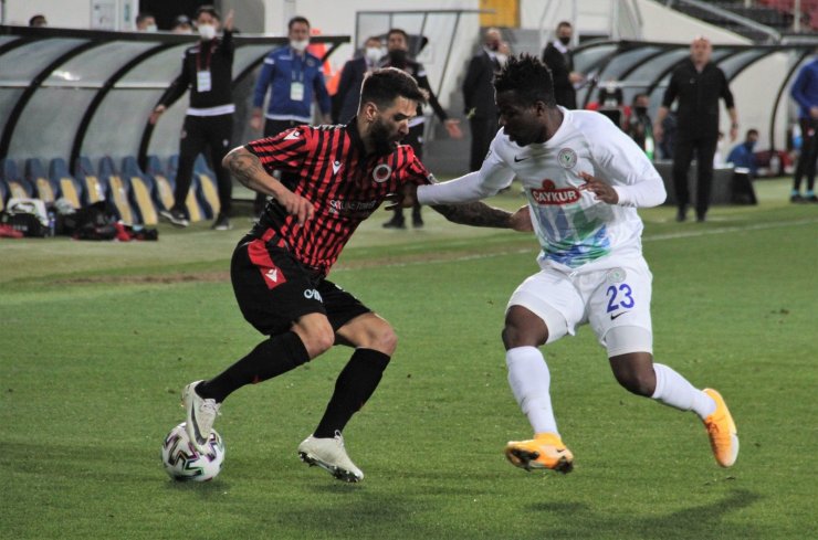 Süper Lig: Gençlerbirliği: 2 - Ç. Rizespor: 1 (Maç sonucu)