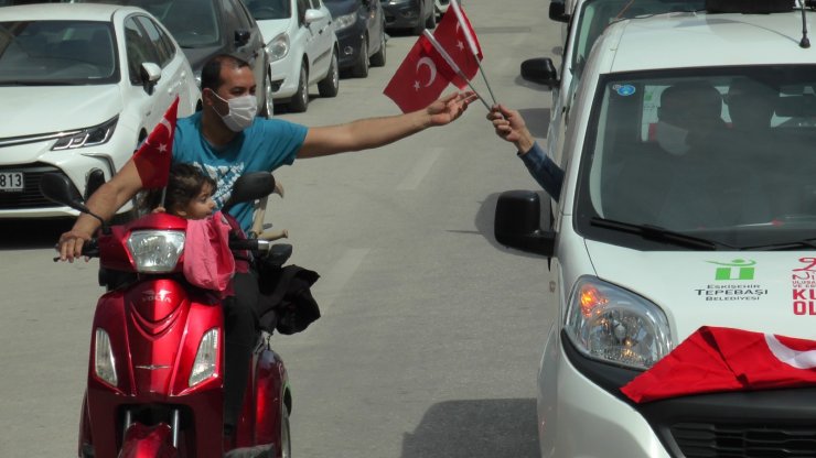 Eskişehir’de 23 Nisan konvoyu düzenlendi