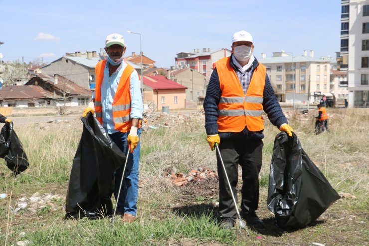 Sivas sokaklarında bahar temizliği