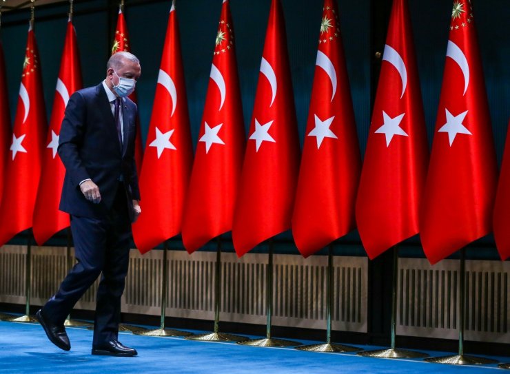 Cumhurbaşkanı Erdoğan: “29 Nisan-17 Mayıs arası tam kapanmaya geçiyoruz”