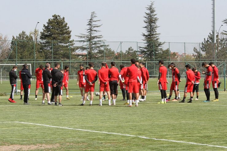 Eskişehirspor, Bursaspor maçı hazırlıklarına başladı