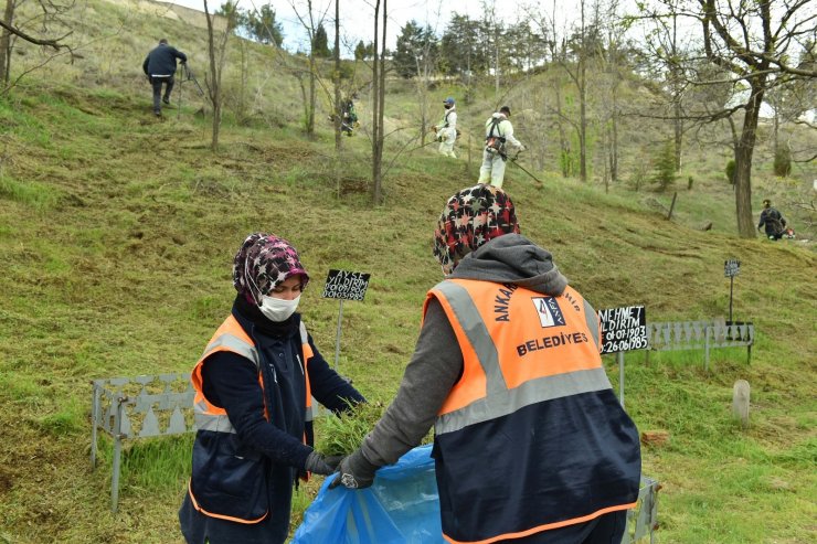 Büyükşehir’den ilçe mezarlıklarına bakım