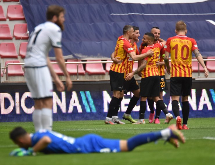 Süper Lig: Hes Kablo Kayserispor: 6 - Denizlispor: 3 (Maç sonucu)