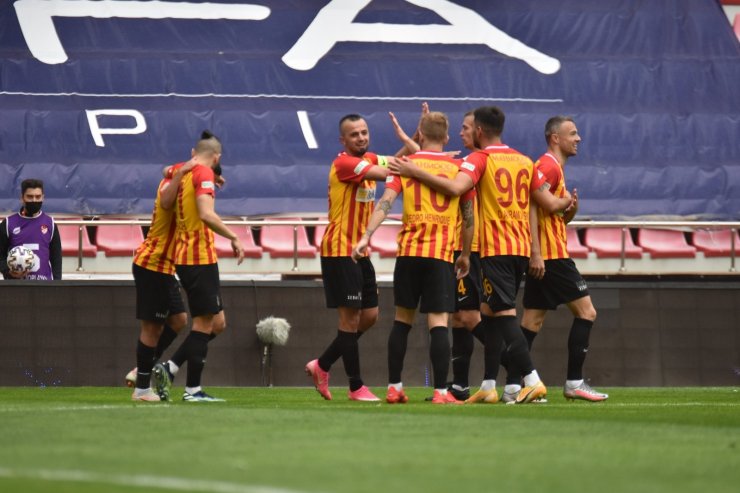 Süper Lig: Hes Kablo Kayserispor: 6 - Denizlispor: 3 (Maç sonucu)