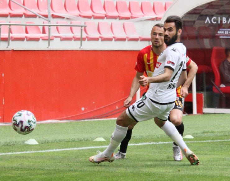 Süper Lig: Kayserispor: 1 - Denizlispor: 0 (Maç devam ediyor)