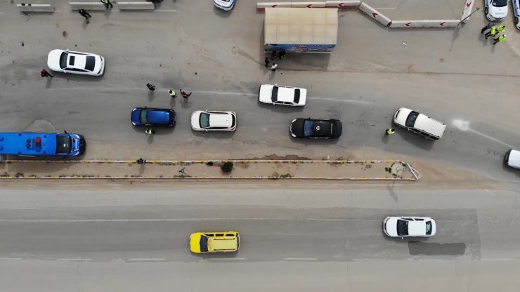 43 ilin geçiş güzergahında ’tam kapanma’ yoğunluğu: Araç trafiği havadan görüntülendi