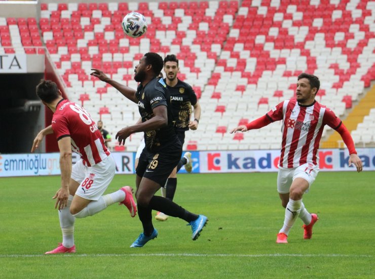 Süper Lig: DG Sivasspor: 1 - Yeni Malatyaspor: 0 (Maç sonucu)