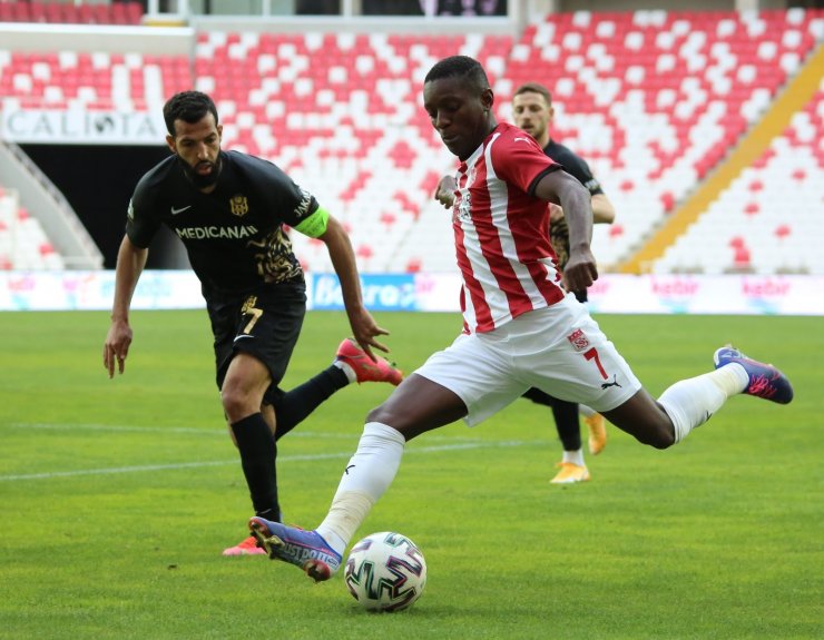 Süper Lig: DG Sivasspor: 1 - Yeni Malatyaspor: 0 (Maç sonucu)