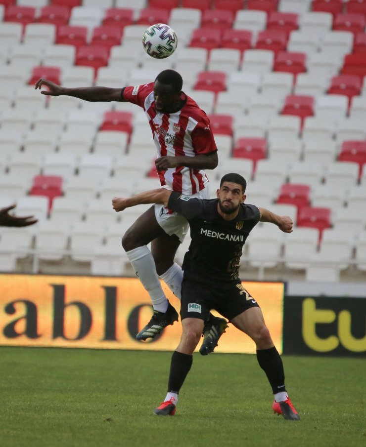 Süper Lig: DG Sivasspor: 1 - Yeni Malatyaspor: 0 (Maç sonucu)