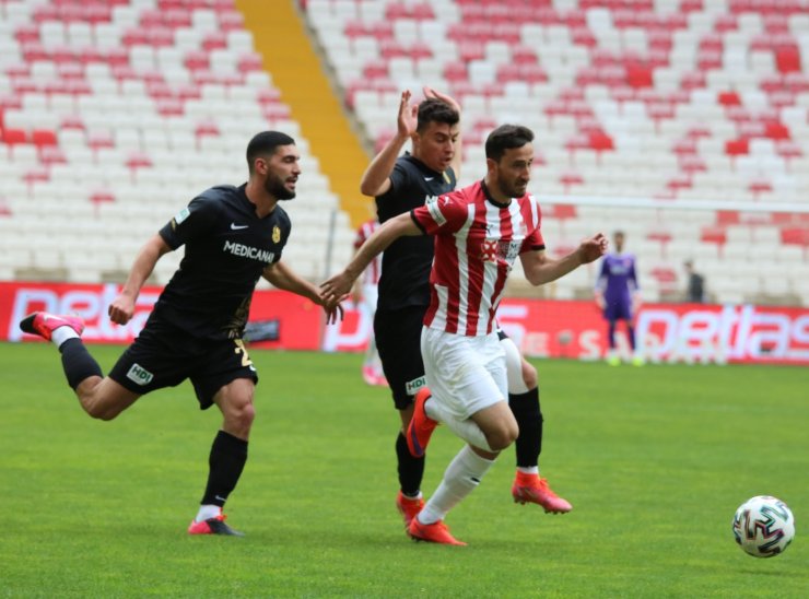 Süper Lig: Sivasspor: 0 - Yeni Malatyaspor: 0 (Maç devam ediyor)