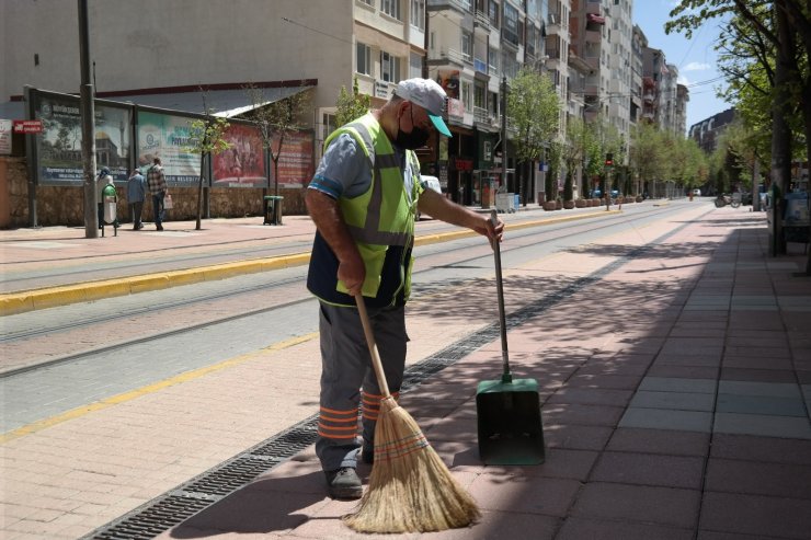 Doktorlar caddesi temizlendi