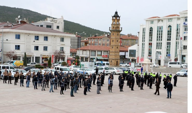 Tam kapanmada denetimler yoğunlaştı