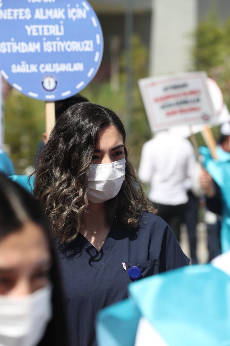 Memur-Sen Konfederasyonu, 1 Mayıs dolayısı ile basın açıklaması düzenledi