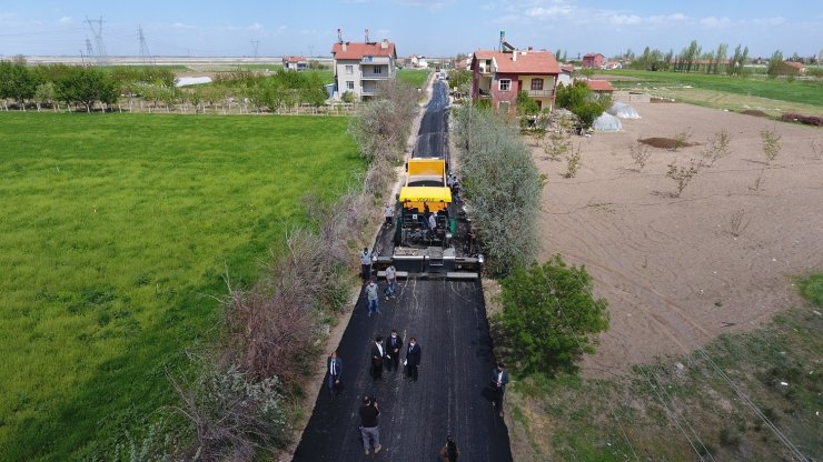 Karatay’da yeni hedef 250 bin ton asfaltla rekor tazelemek