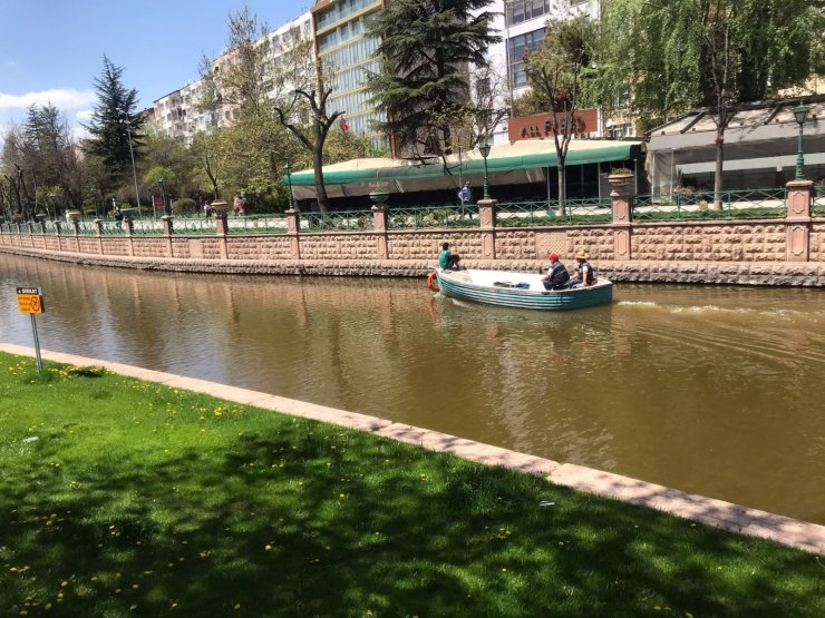 Eskişehir’in simgesi temizlendi