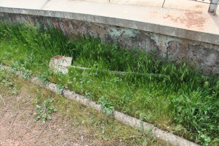 Harabeye dönen Cebeci İnönü Stadyumu, yıkılacağı günü bekliyor