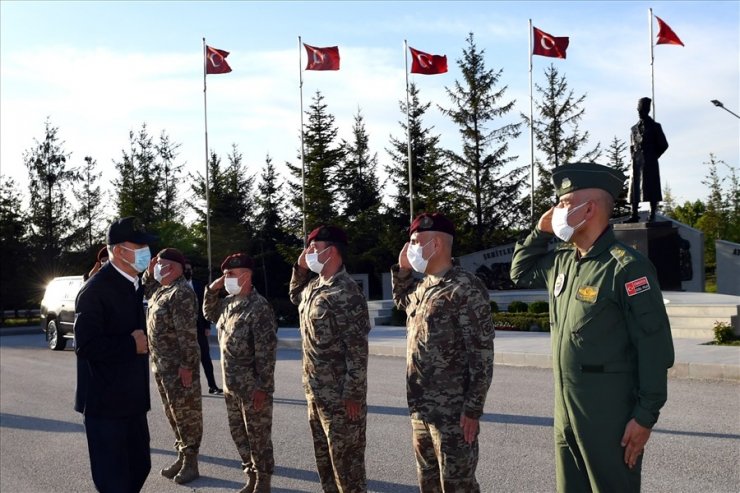 Bakan Akar: "Mısır ile olan kardeşliğimizin, dostluğumuzun yeniden çok üst seviyelere geleceğine bütün kalbimle inanıyorum"