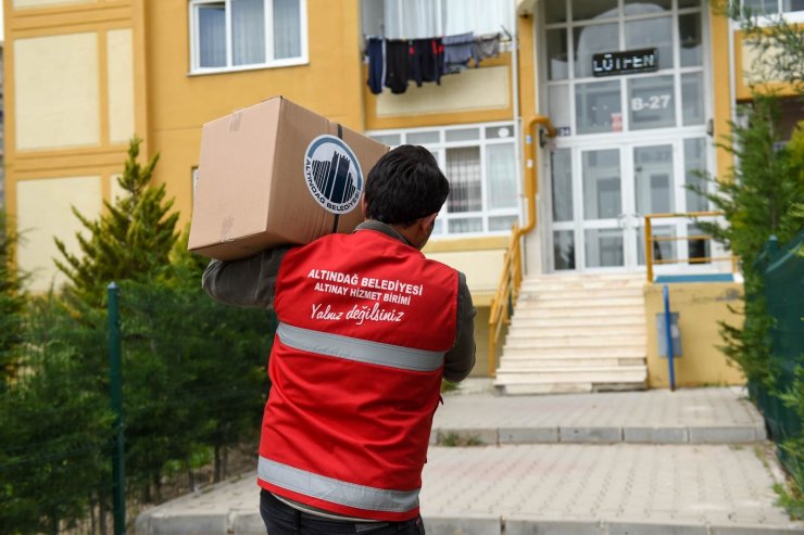 Altındağ Belediyesinden tam kapanmada faaliyet gösteremeyen esnafa gıda kolisi desteği