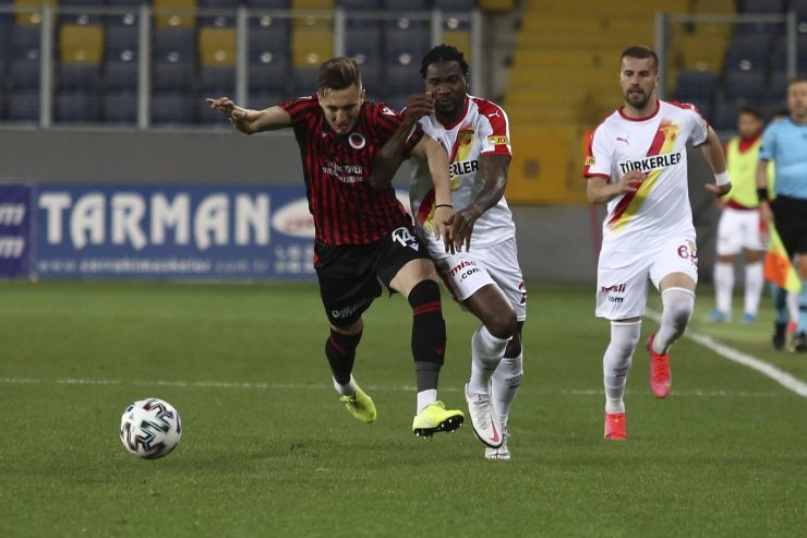 Süper Lig: Gençlerbirliği: 5 - Göztepe: 3 (Maç sonucu)