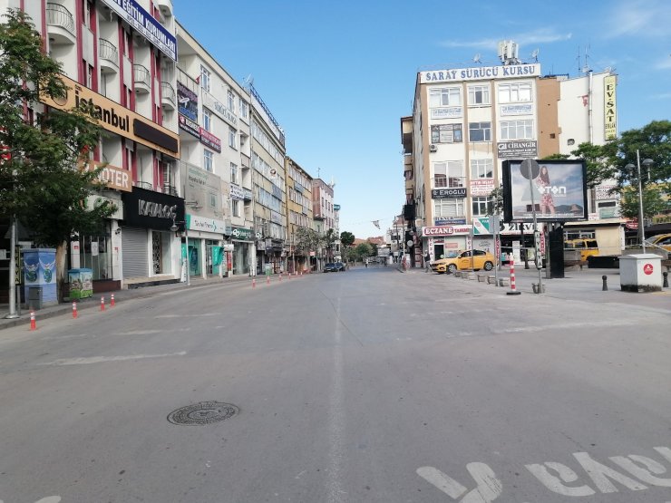 Aksaray’da sokaklar sessizliğe büründü