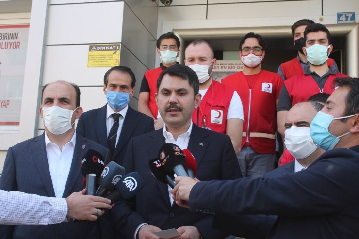 Bakan Kurum: "Filistinli kardeşlerimizle bir gün mutlaka El-Aksa’da omuz omuza saf tutacağız"