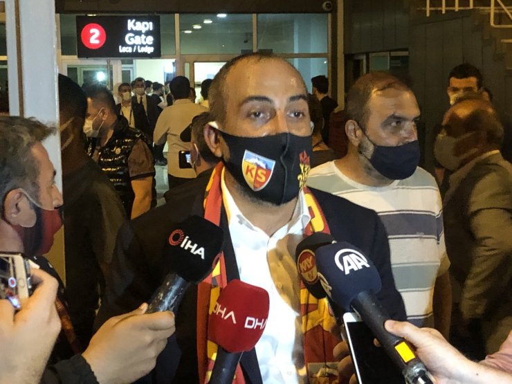 Berna Gözbaşı: “Gelecek sezon daha iyi bir Kayserispor görmeyi umut ediyorum”