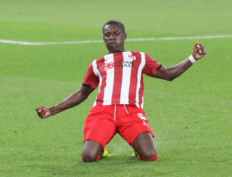 Sivasspor’da gollere Max Gradel imzası