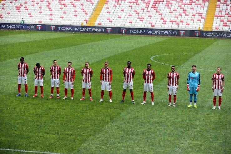 Sivasspor’da 17 oyuncunun sözleşmesi sürüyor