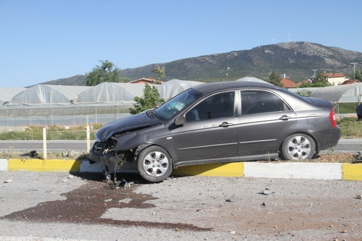 Konya’da iki ayrı trafik kazası: 3 yaralı